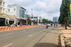 BÁN NHÀ MẶT TIỀN ĐƯỜNG NGUYỄN VĂN CỪ BUÔN MA THUỘT ĐĂK LĂK