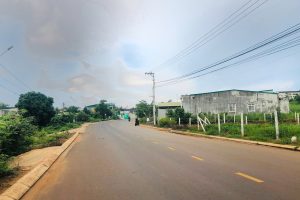 BÁN ĐẤT MẶT TIỀN ĐƯỜNG Y NGÔNG BUÔN MA THUỘT ĐĂK LĂK